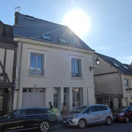 Appartement T2 ✓ Centre-ville ✓Entièrement rénové Appartement *